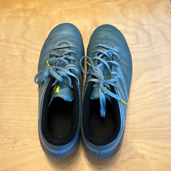 Adidas Messi 15.1 Soccer Cleats - Picture 3 of 3